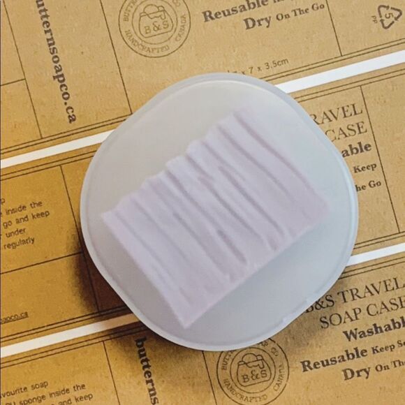 Lightweight Travel Soap Case - Picture 4 of 5